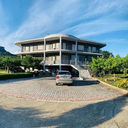 Casa In Giardino * Kalampáka