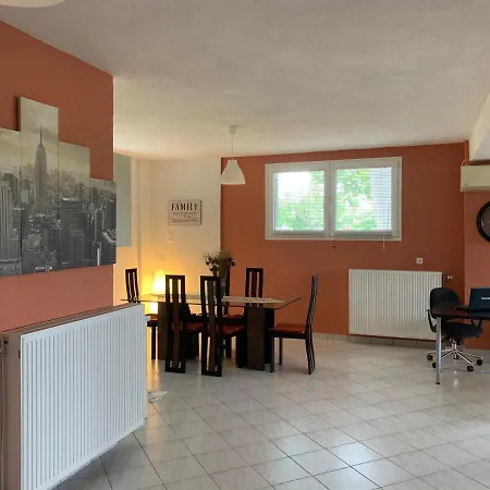 Casa In Giardino