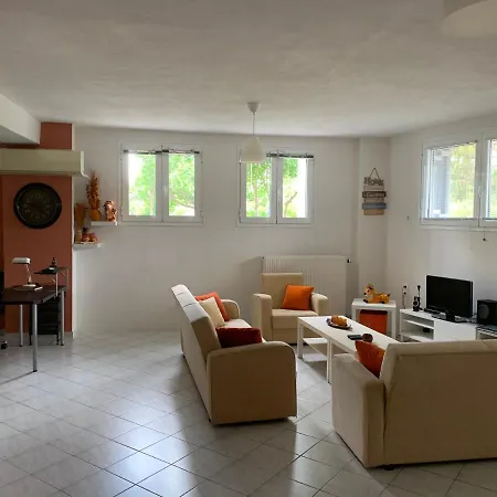 Casa In Giardino